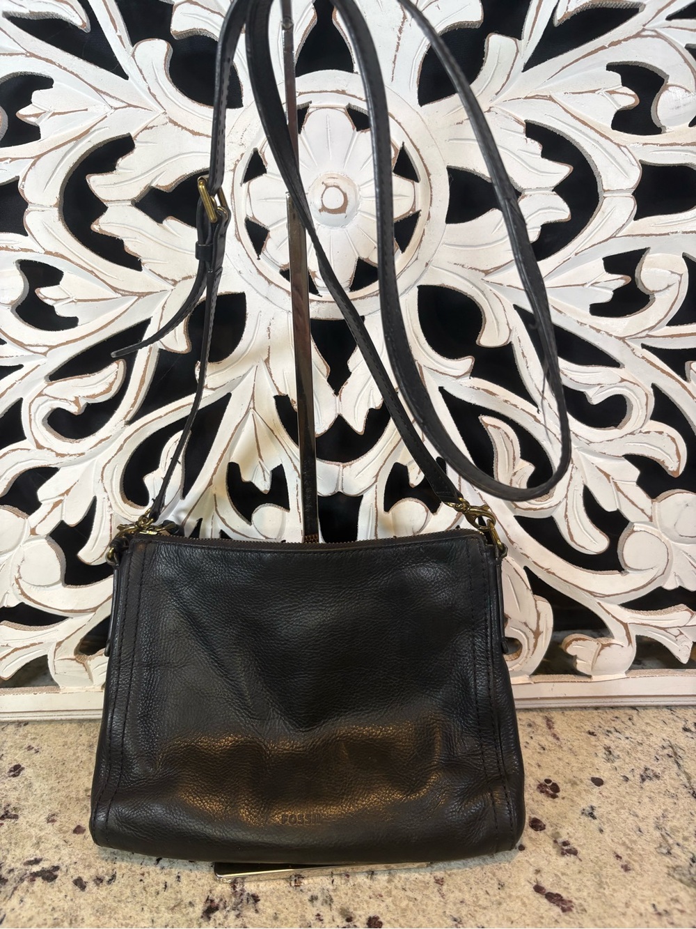 Fossil Black Leather Crossbody Bag with Key Charm - Picture 2 of 10